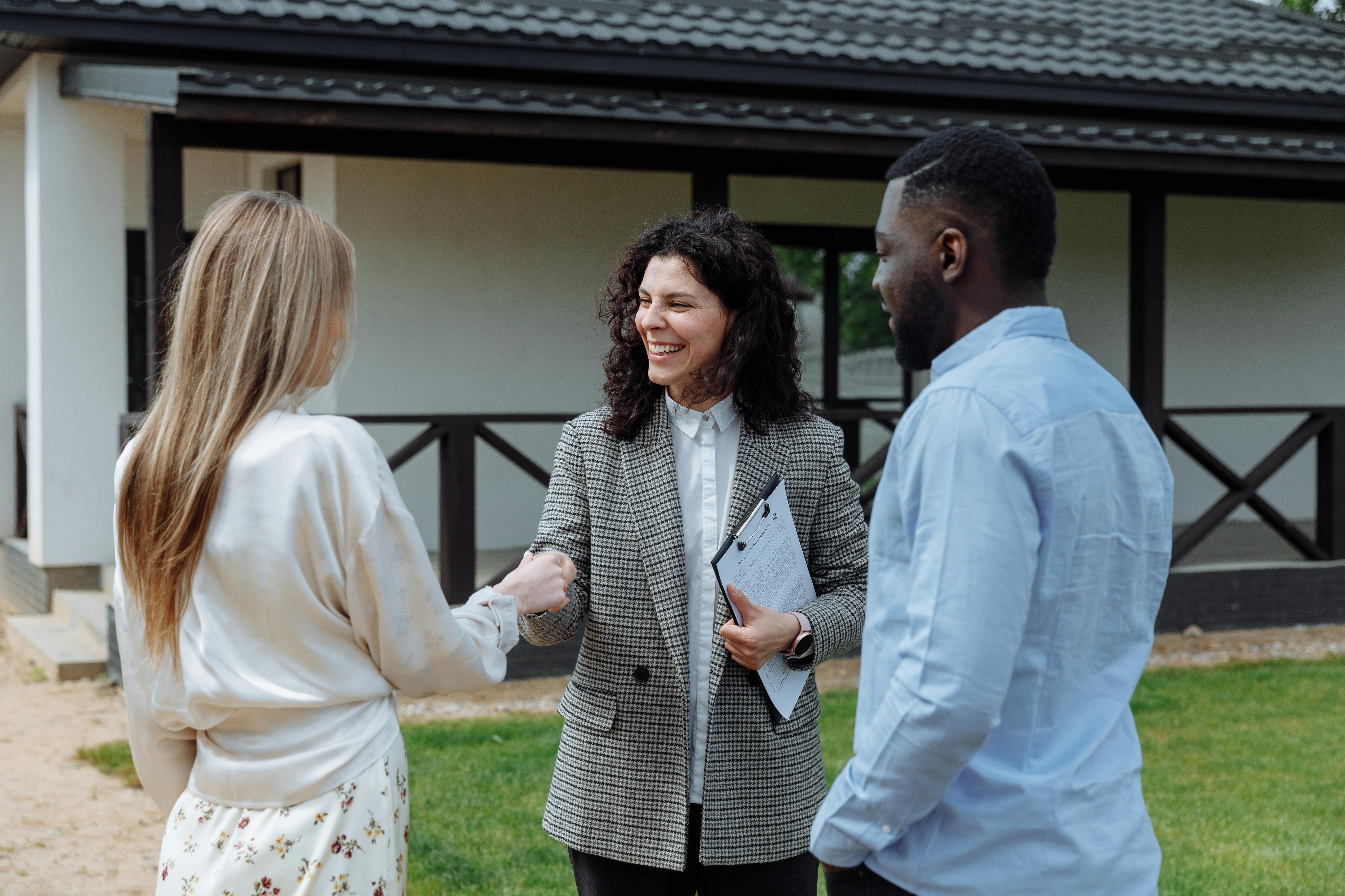 Finding Top Rated Real Estate Agents Near Me